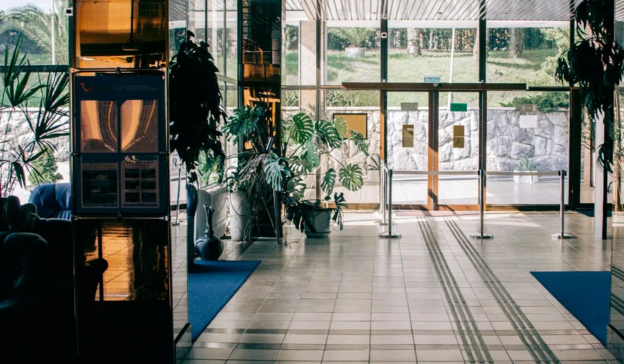 Inspirasi Desain Interior Hotel Butik 2025 — Lokal dan Autentik