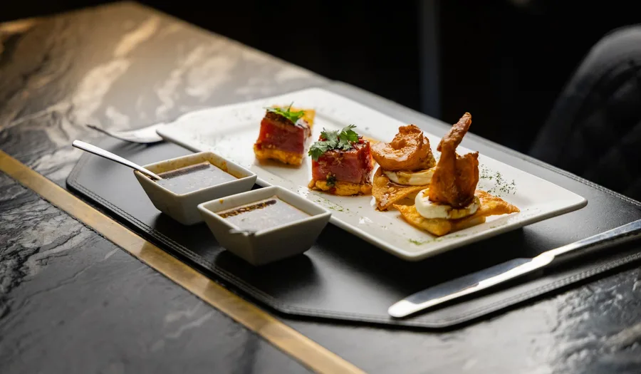 Panduan Lengkap Memilih Peralatan Makan untuk Restoran Tapas dan Small Plates: Ukuran, Material, dan Strategi Presentasi