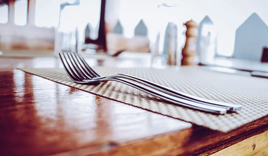 Supplier Tableware untuk Restoran di Surabaya: Panduan Lengkap Memilih Kualitas, Harga & Lead Time