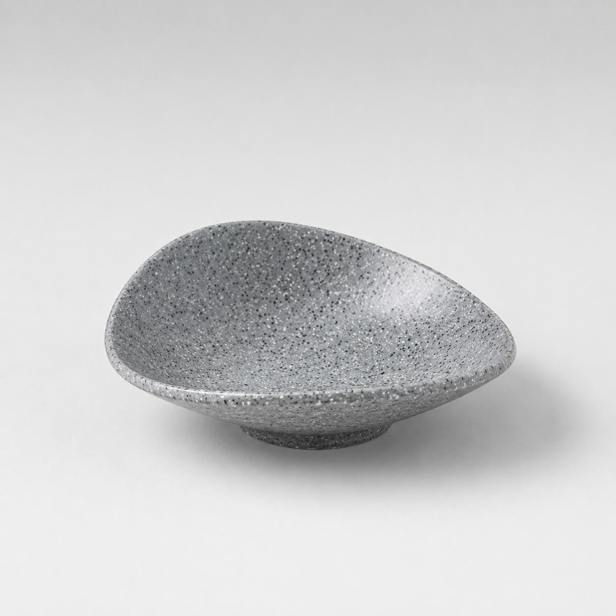 Clay Grey Curved Sauce Dish 10.5 cm