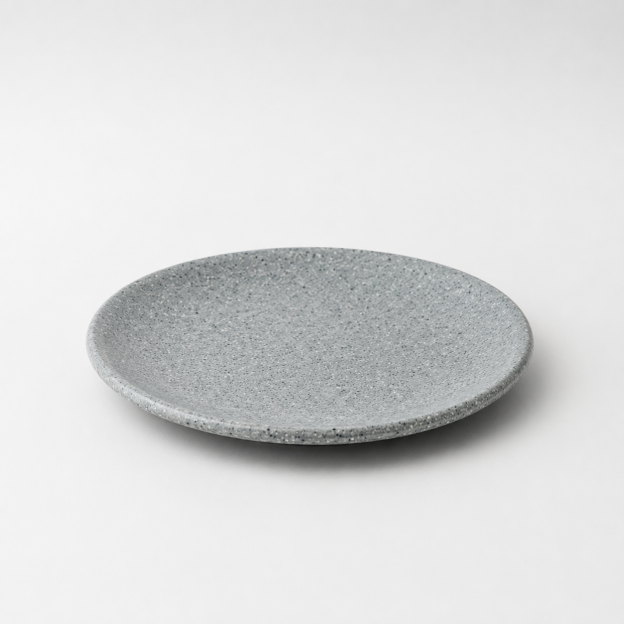 Clay Grey Round Plate 16 cm