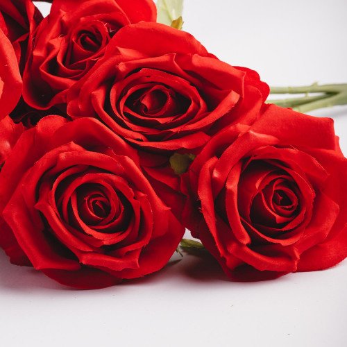 Classic Rose Bouquet - Scarlet