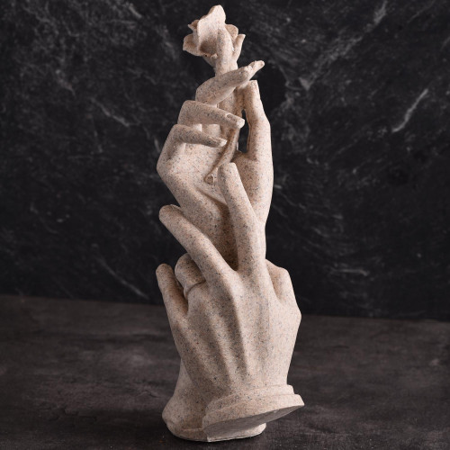 Entwined Hands Sculputre Room Décor