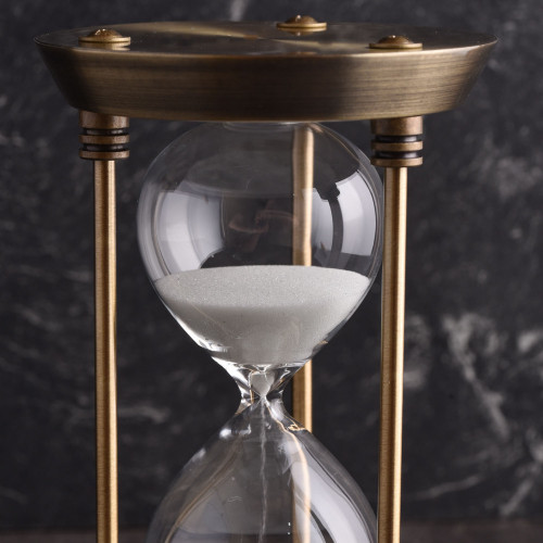 Hourglass Model Room Décor Small