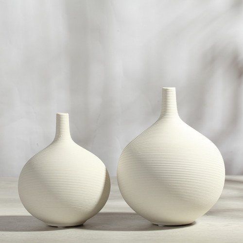 Tranquil White Decorative Vase 12