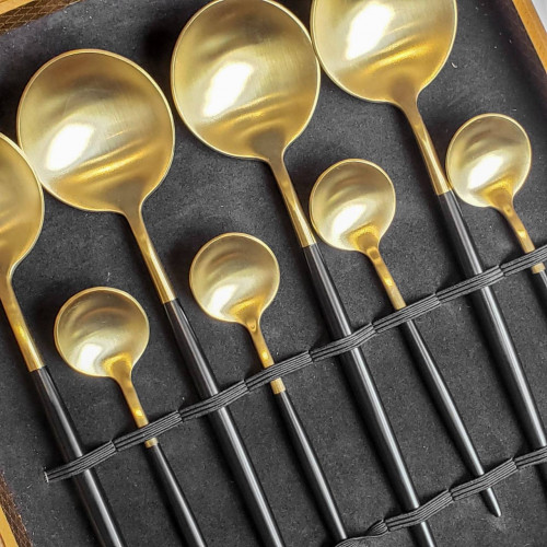 Athens Black 16pcs Cutlery Gift Set 3