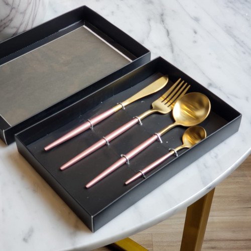 Fuscia Pink 4pcs Cutlery Gift Set