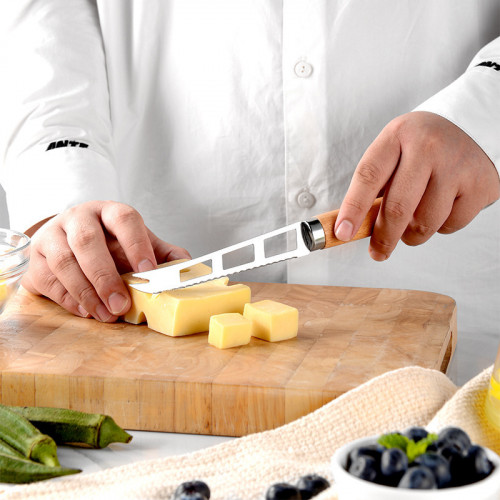 Multipurpose Kitchen Gadget Set - Wood Handle 2