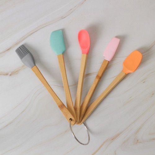 Multicolor Silicone Scrapper and Brush Set 3