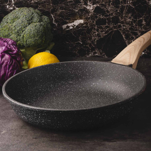 Boreine Heritage Frying Pan 28cm with Lid 3