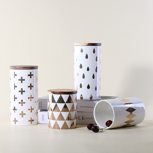 Polka Dot Motif Kitchen Canister 4