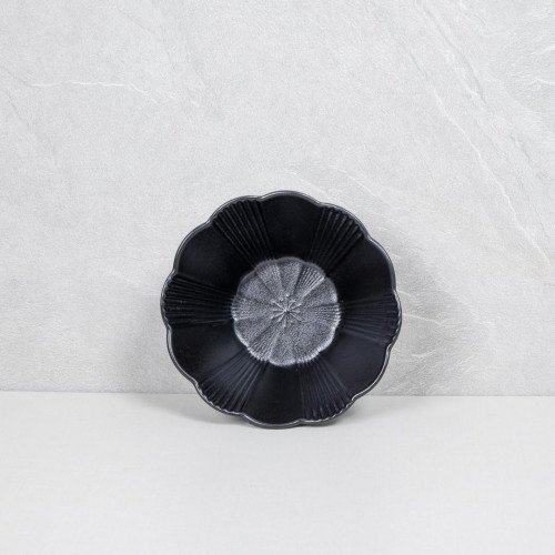 Ikebana Black Salad Bowl 7.5" 4