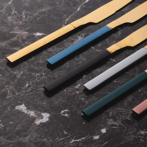 Berry Pink Table Knife 2