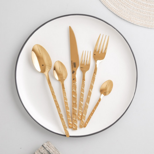 Embossed Gold Cutleries Set