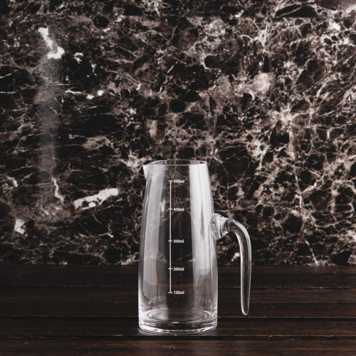 Glass Water Pitcher with Handle 3