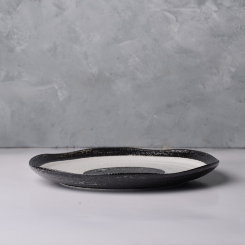 Origin Black Dinner Plate 9" 2