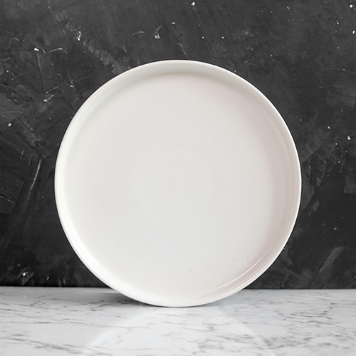 White Solitude Short Rim Plate 8"