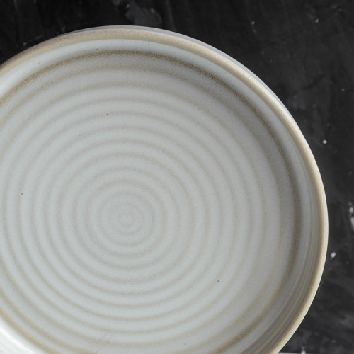 Terra Stoneware Antigo High-Rim Plate 8" 2