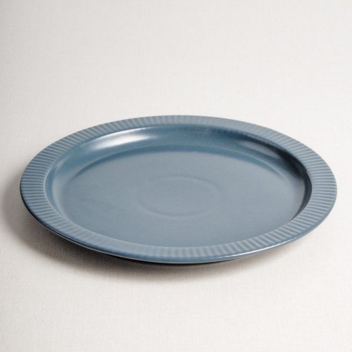 Ridged Side 8.5" Flat Plate - Royal Blue