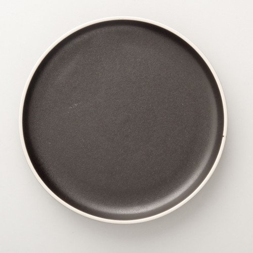 Nami Salad Plate 7.5" - True Black