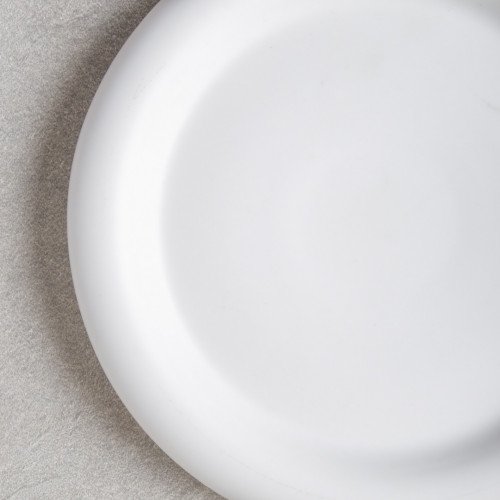 Snowdrop Glaze Presentation Plate 8" 2