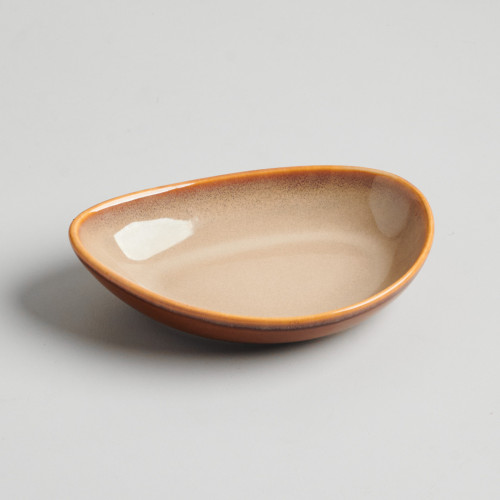 Umbra-Brown Triangular Salad Plate 6" 2