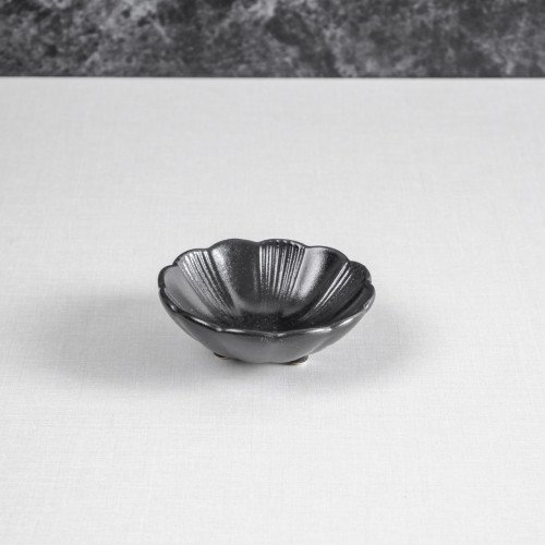 Ikebana Black Sauce Dish 8.5cm 2