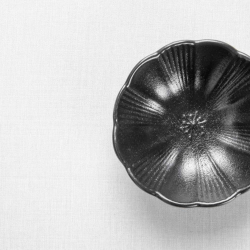Ikebana Black Sauce Dish 8.5cm 4