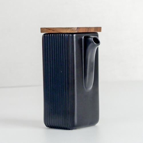 Minimalist Seasoning Bottle 220ml Black
