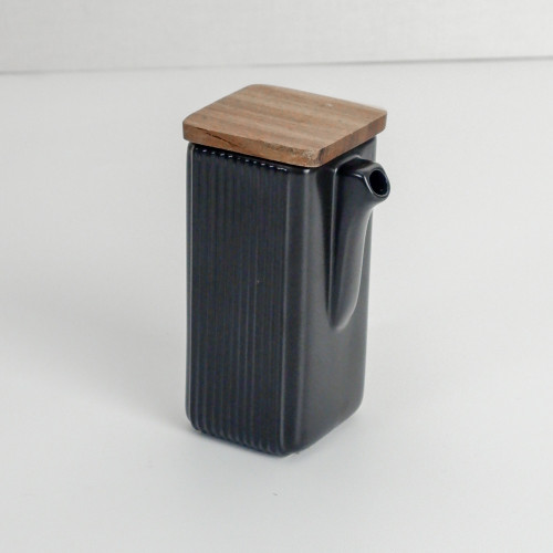 Minimalist Seasoning Bottle 220ml Black 3